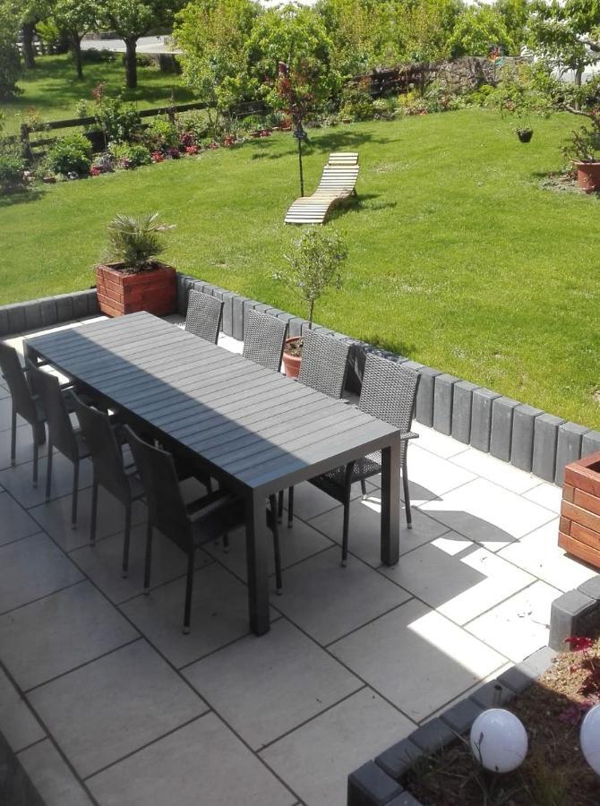 Obere Ferienwohnung Asshoff Zwischen Odenwald, Taubertal Und Bauland Berolzheim 외부 사진